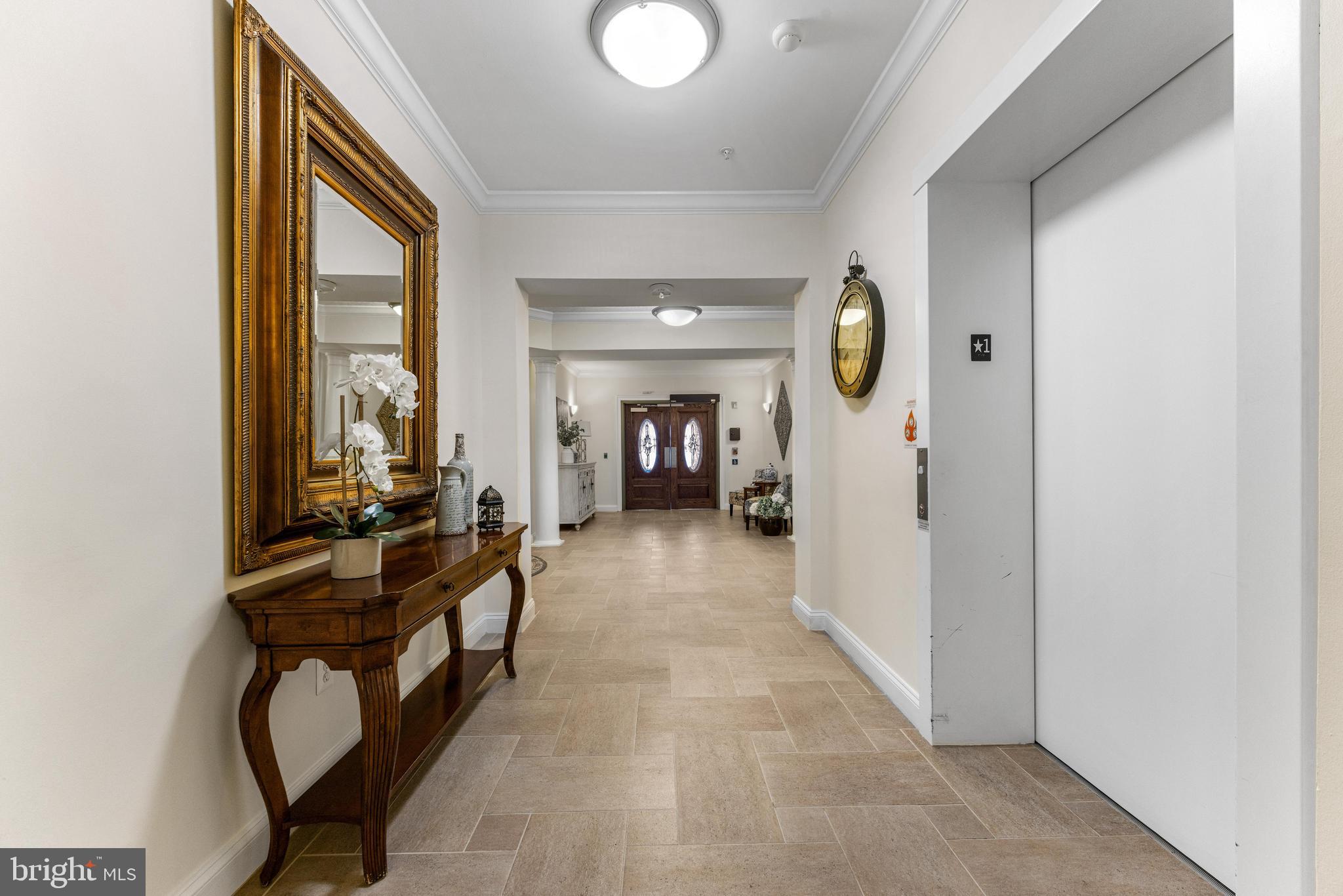 MAPLECREST - Residential