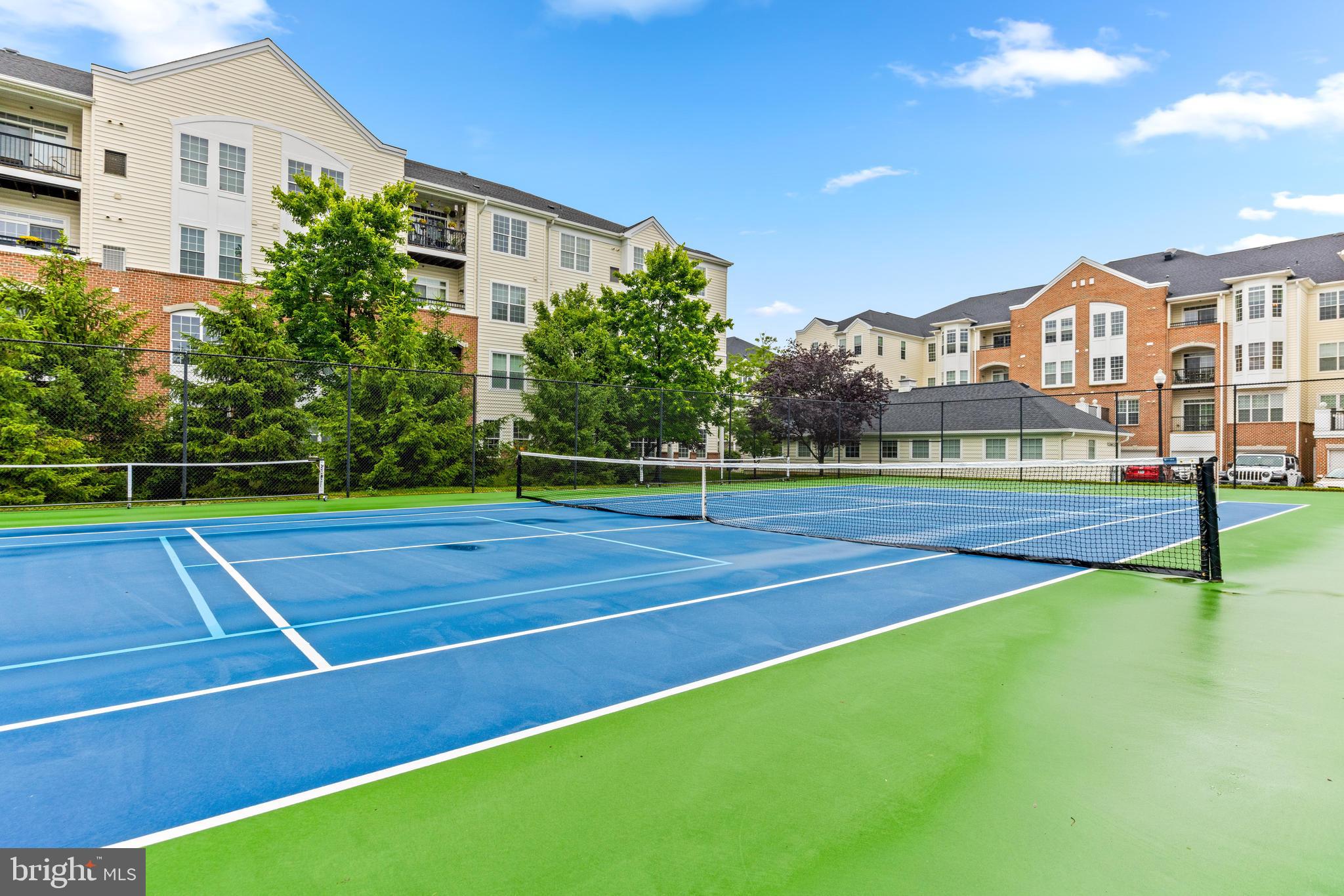 MAPLECREST - Residential