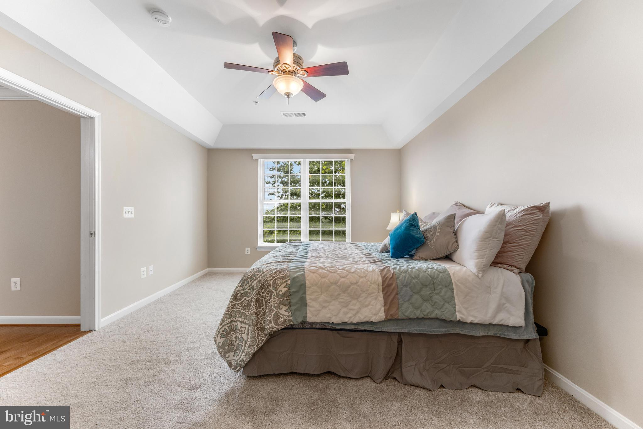 MAPLECREST - Residential