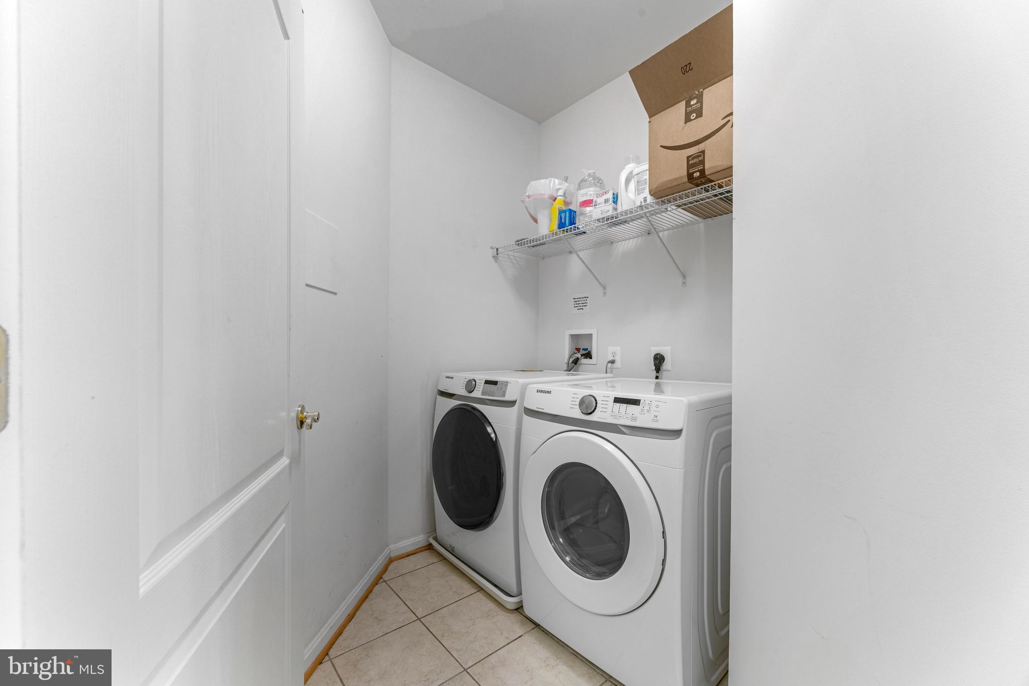 MAPLECREST - Residential