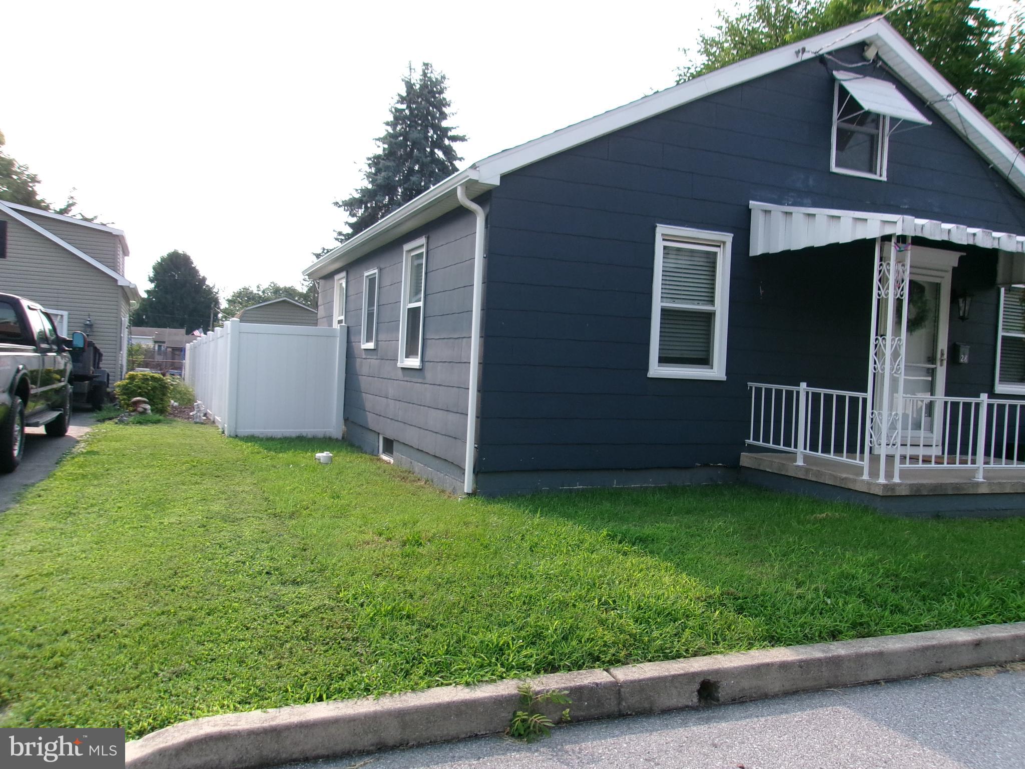 28 S PORTER STREET