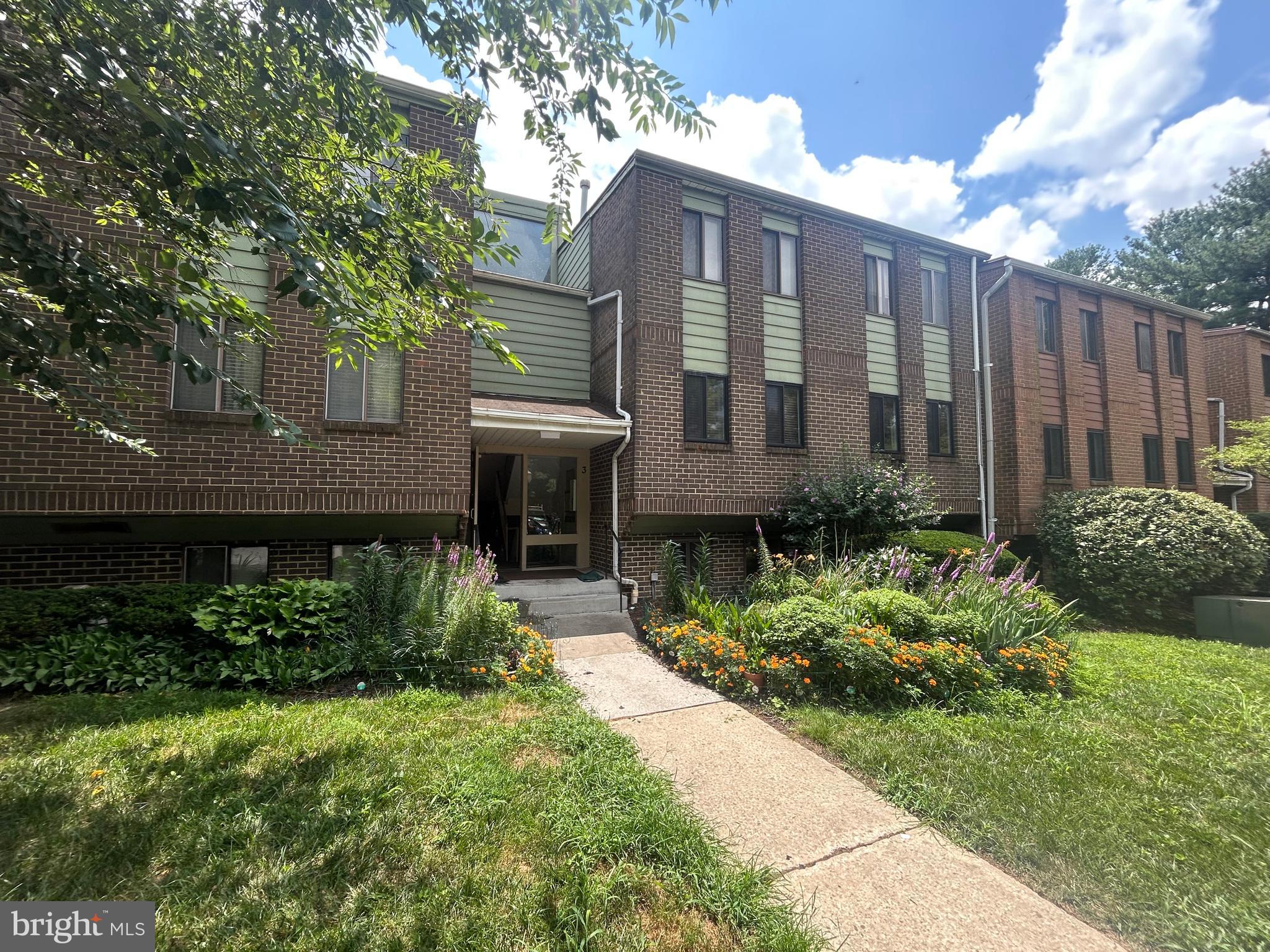 2-bedroom, 2-bathroom condo located in the sought-after Rockland Run Condominium. Living room, Dining room, open floor plan, Large rooms, lots of closets, and a Balcony for your enjoyment. Sold as is. Community offers common areas and an outdoor pool. The building also includes convenient laundry facilities and a private storage closet. The condo fee covers water, gas, trash removal, as well as access to fantastic community amenities including a pool and tennis courts—plus, you’ll benefit from low electric bills thanks to included gas heating and cooking. Perfectly situated near major commuting routes, this home offers easy access to downtown Baltimore, Towson, Hunt Valley, Owings Mills, Quarry Lake, and numerous hospitals, universities, and shopping centers.