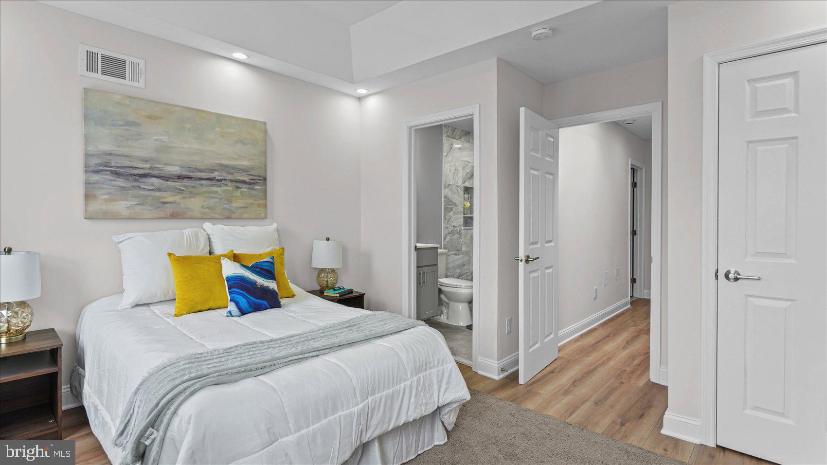 EASTERWOOD - Residential