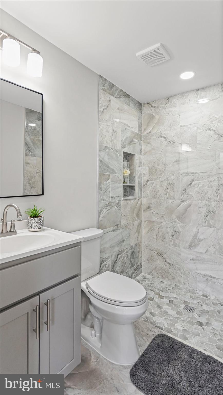 EASTERWOOD - Residential