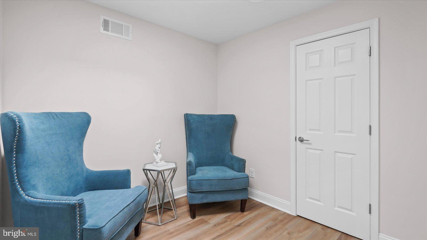 EASTERWOOD - Residential