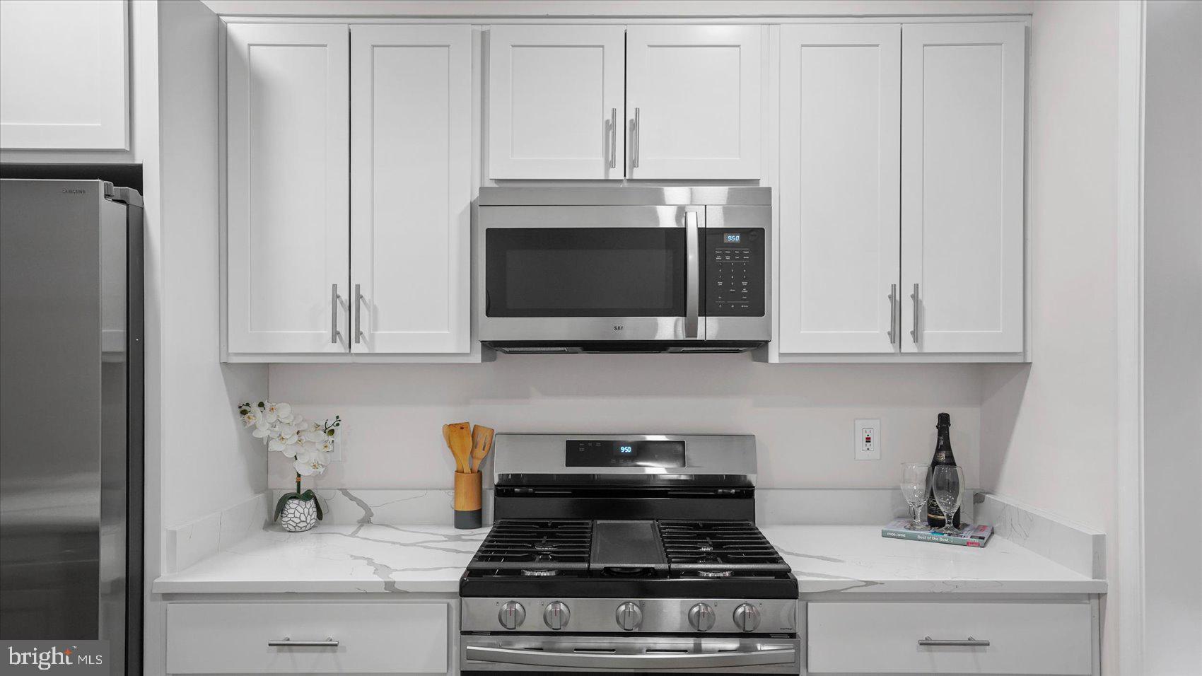 EASTERWOOD - Residential