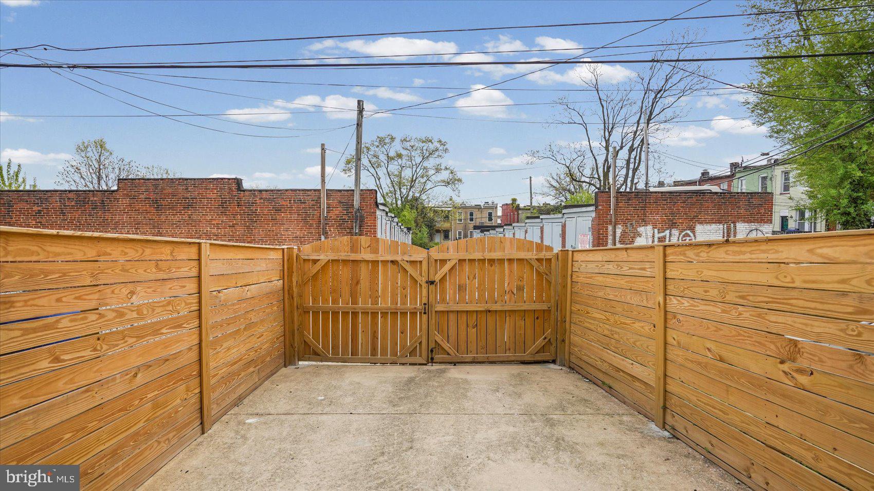 EASTERWOOD - Residential