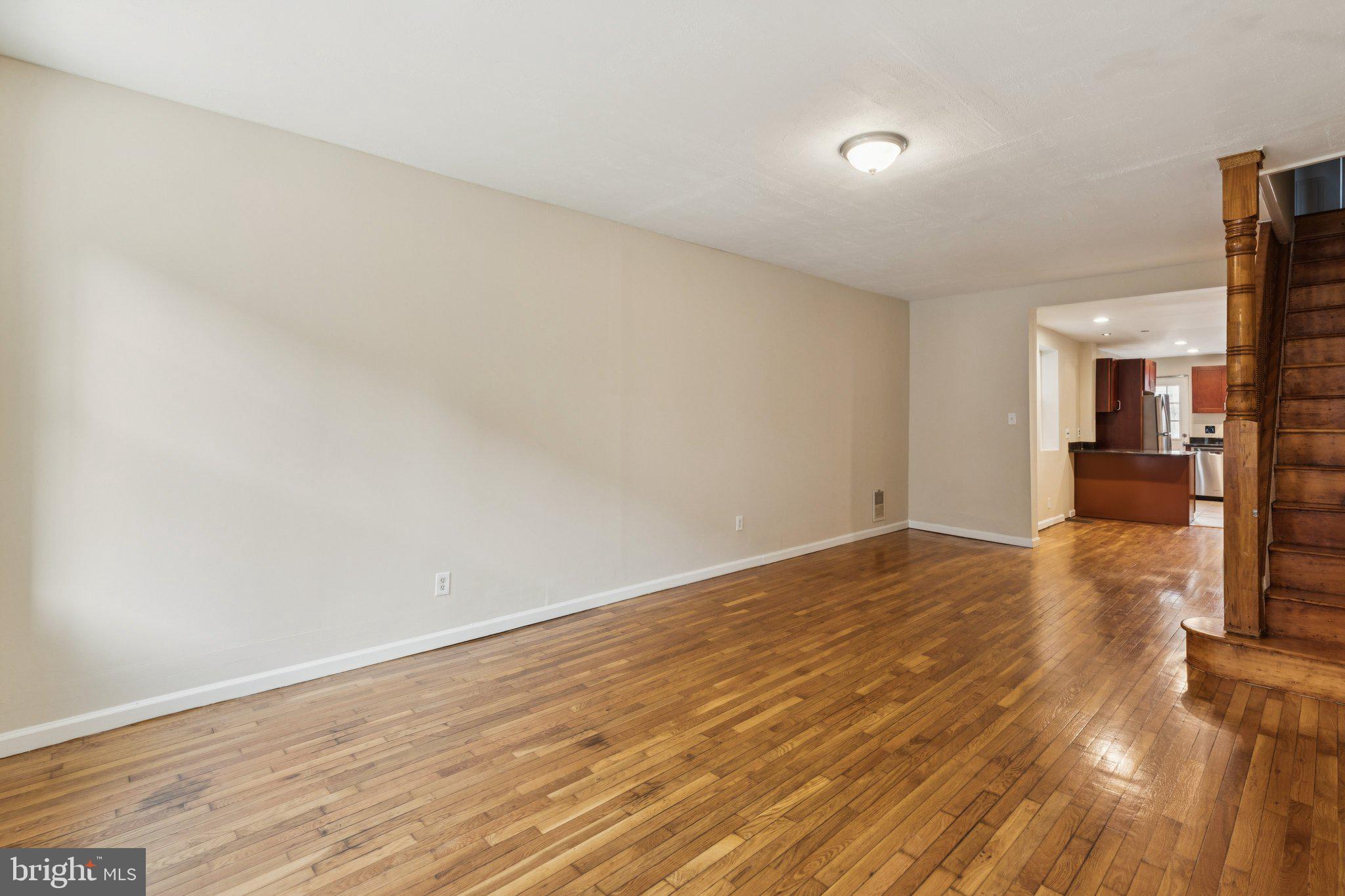 WHITMAN - Residential