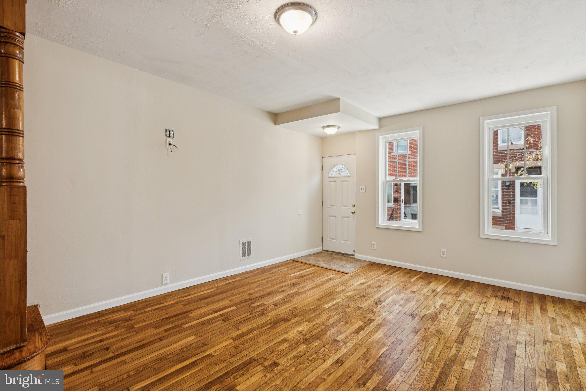 WHITMAN - Residential