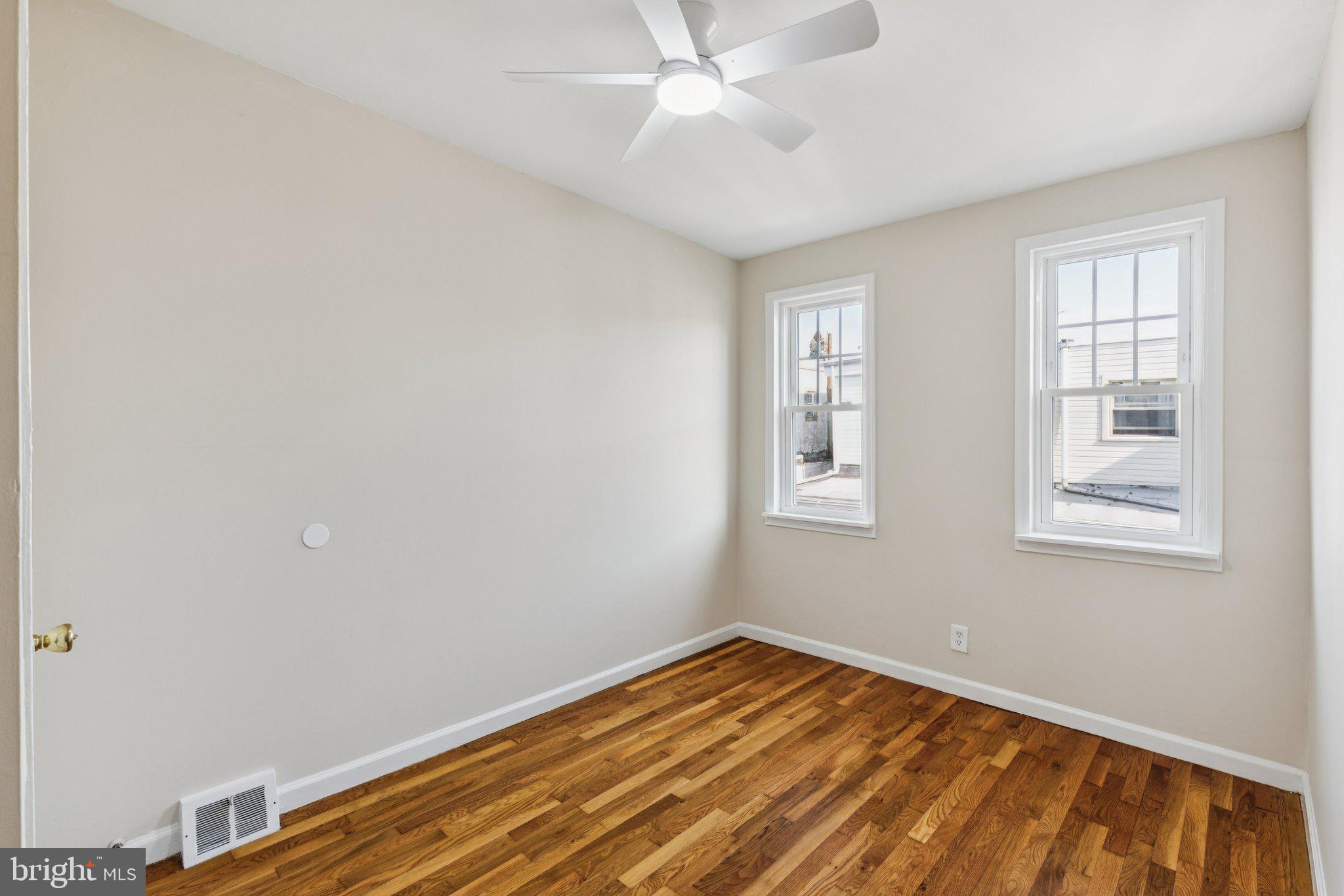 WHITMAN - Residential