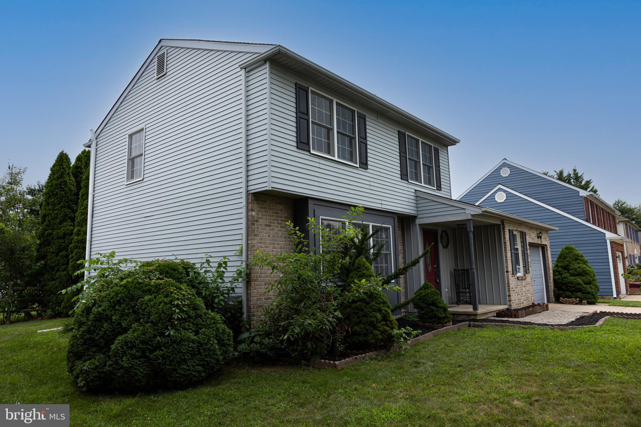 6 FERN COURT