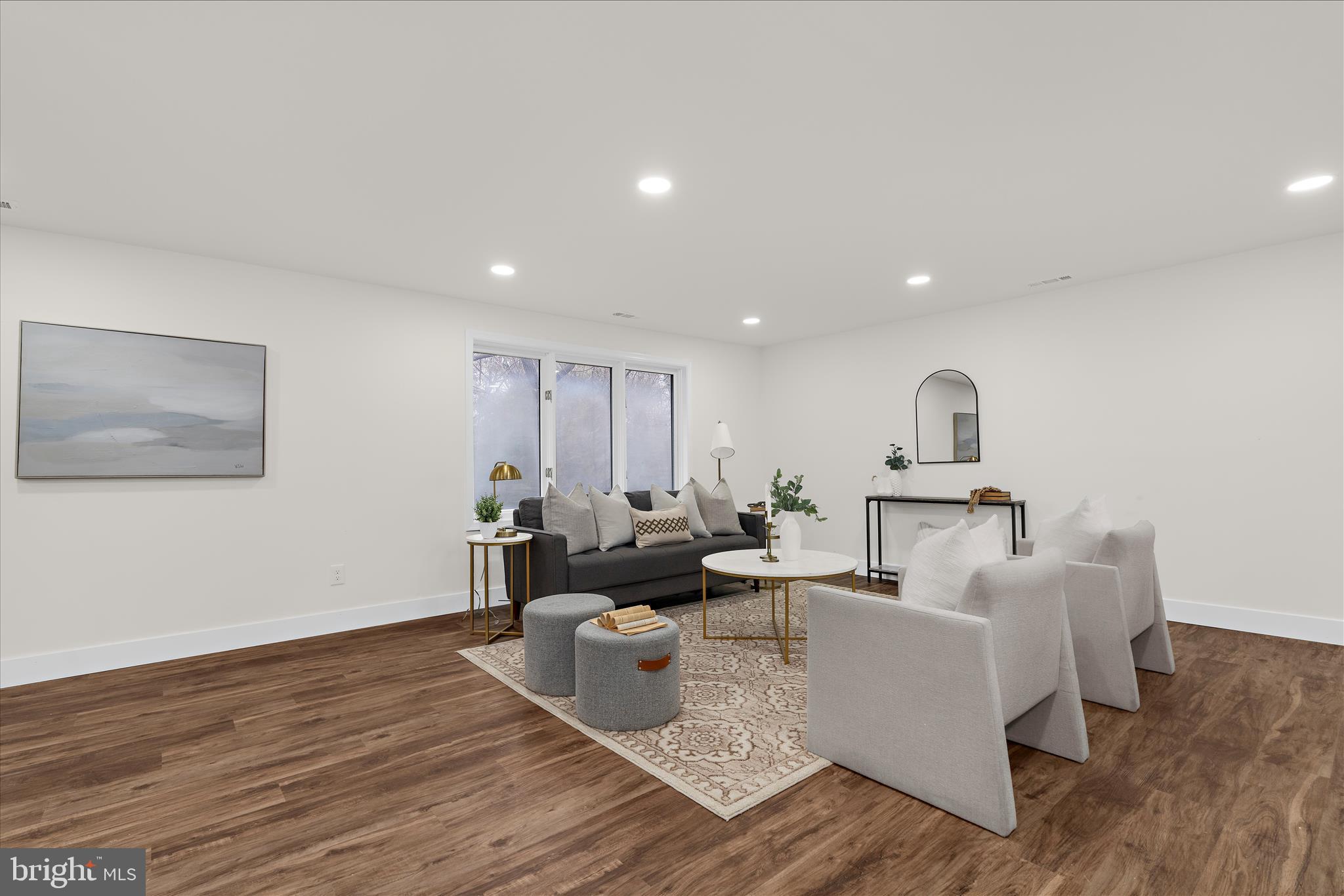 MIDDLETOWN - Residential