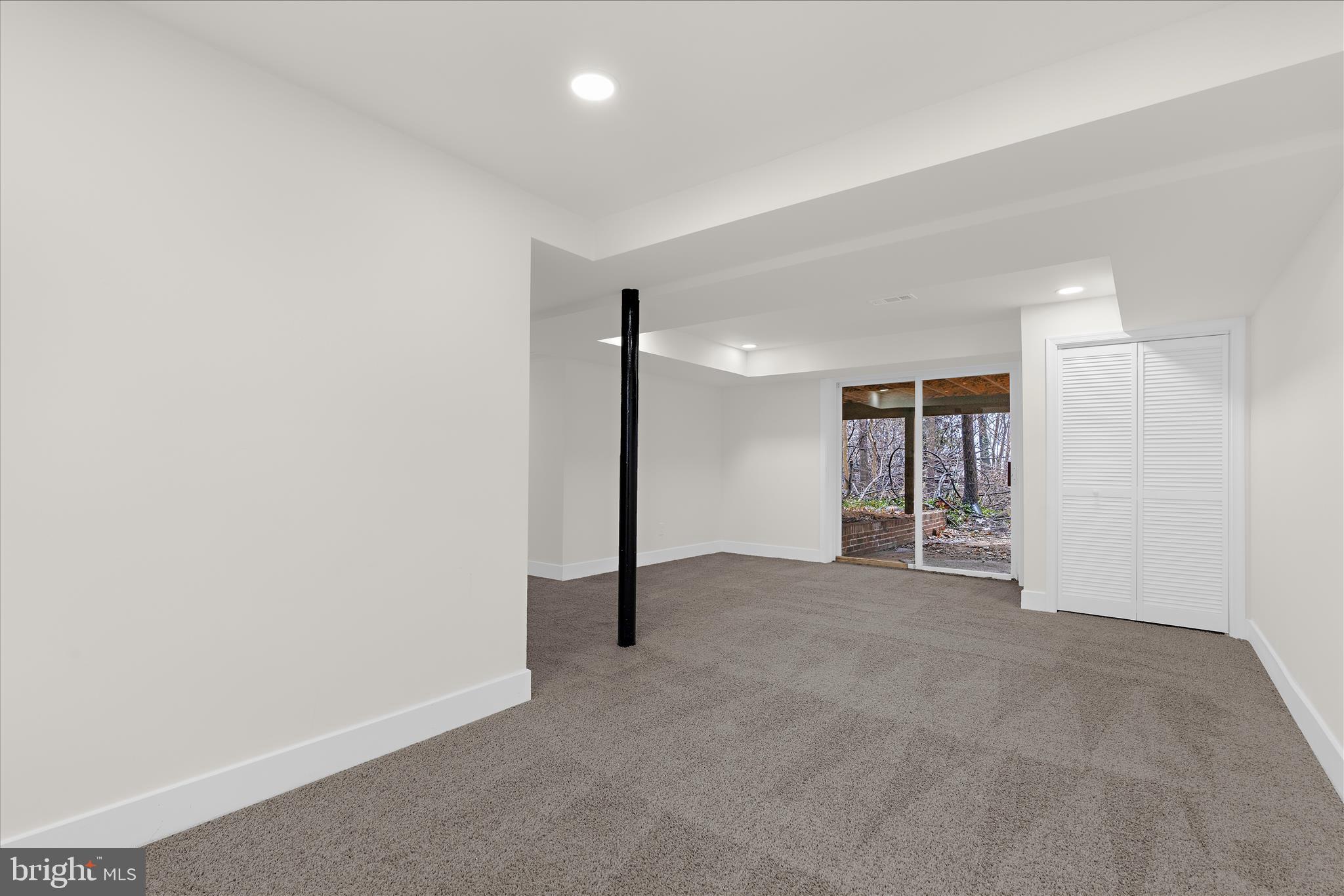 MIDDLETOWN - Residential