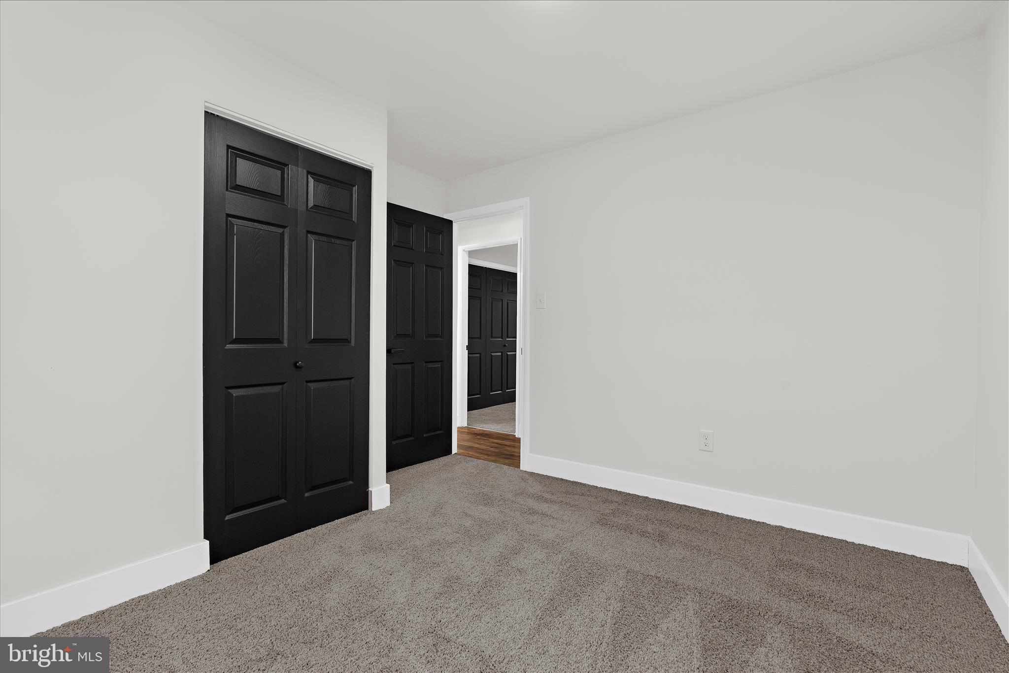 MIDDLETOWN - Residential