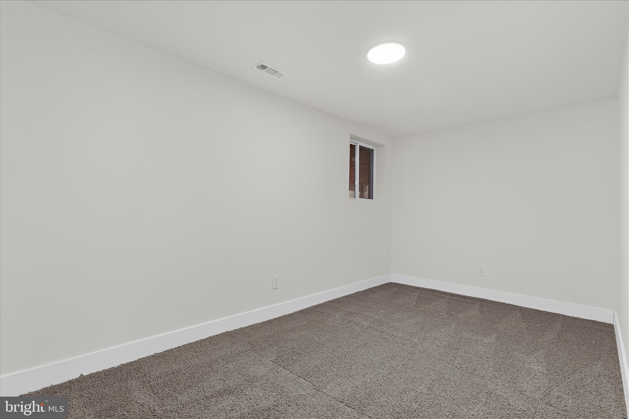 MIDDLETOWN - Residential