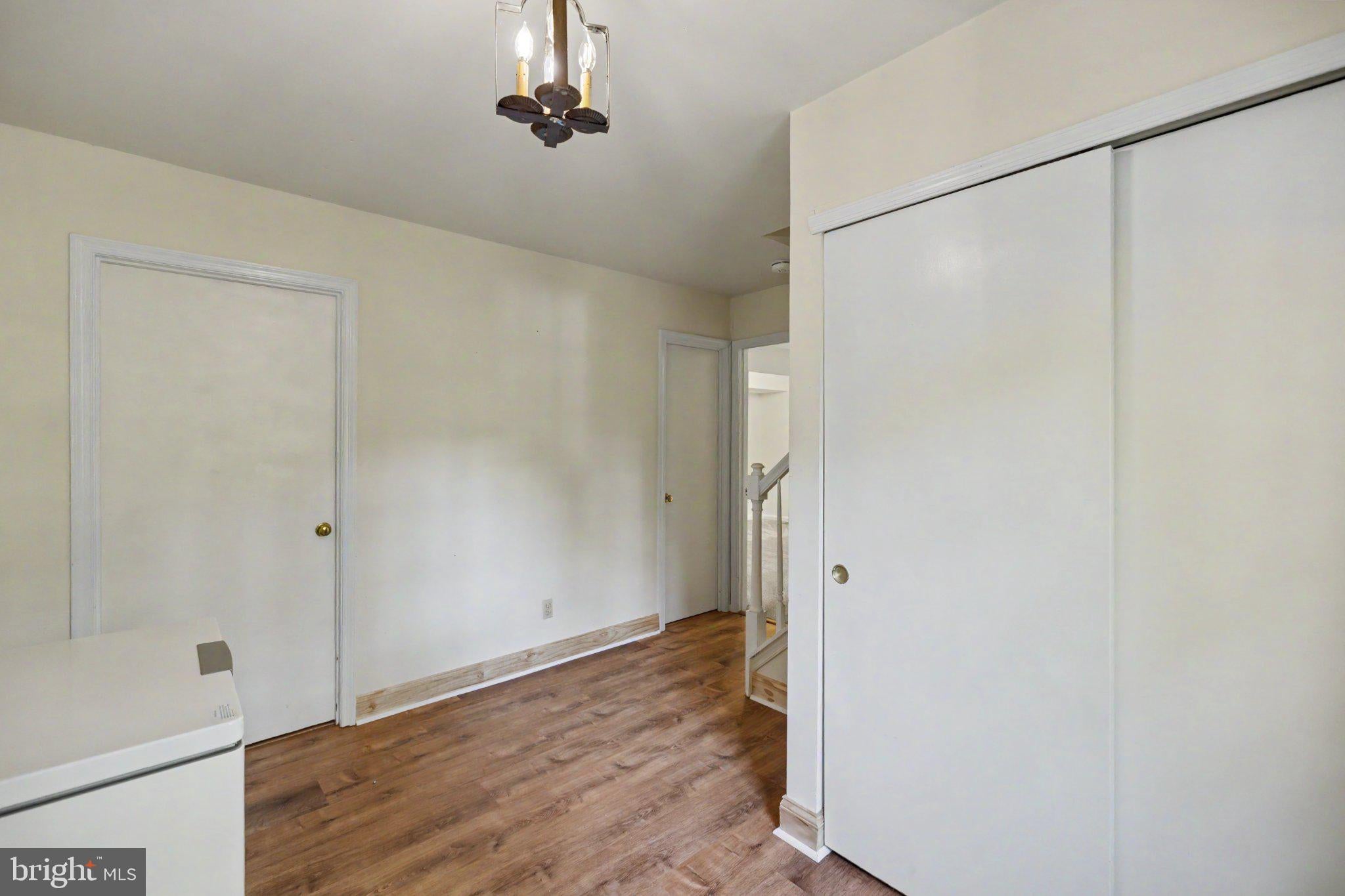 7 SENECA TERRACE