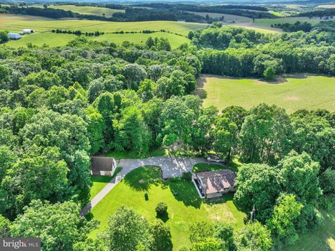 Homes For Sale - 4317 Shaffers Church Road<br/> York County, GLEN ROCK, PA 17327