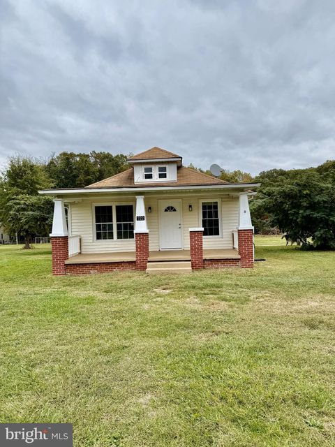722 HARTWOOD ROAD FREDERICKSBURG VA 22406