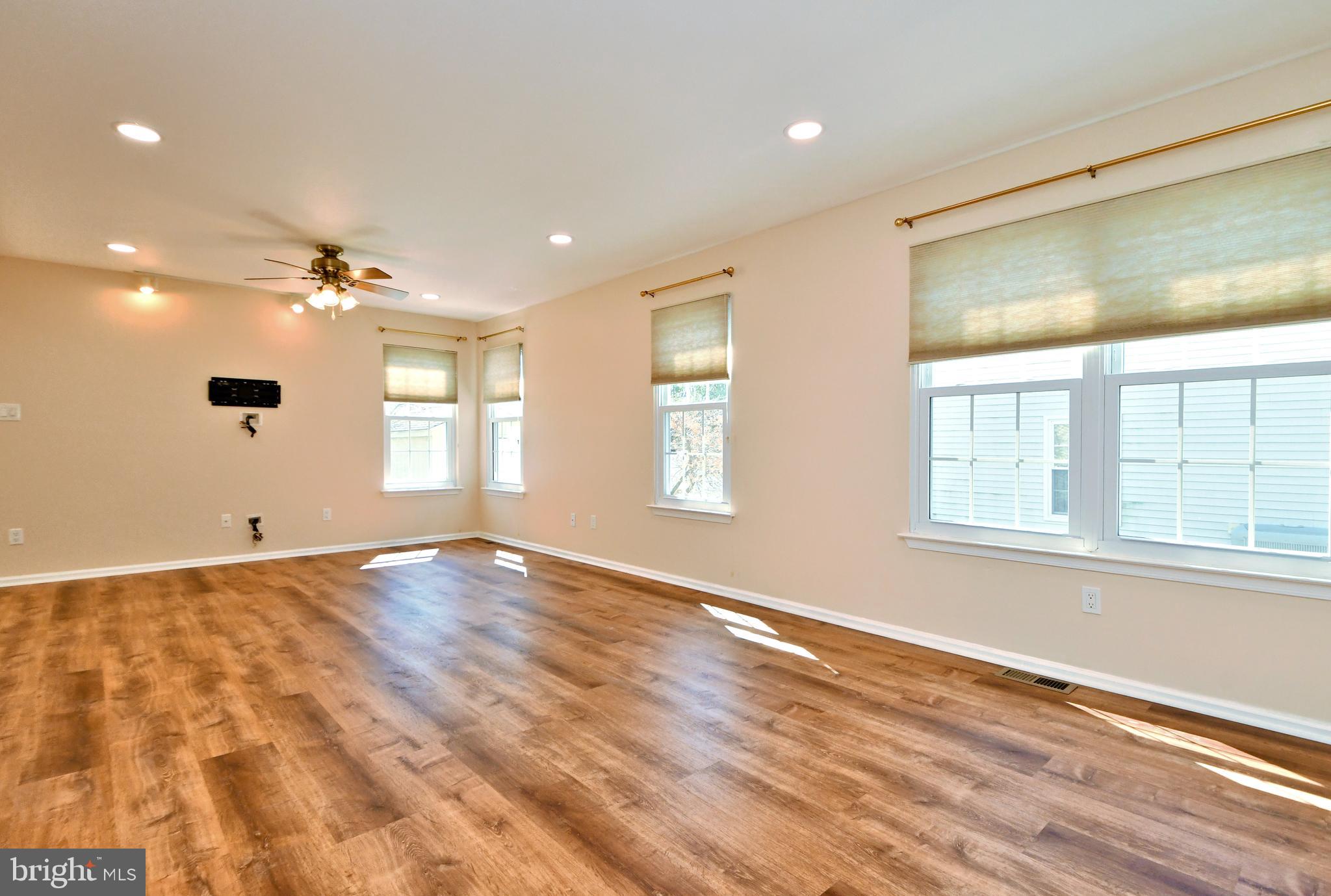 SALFORD GREENE - Residential Lease