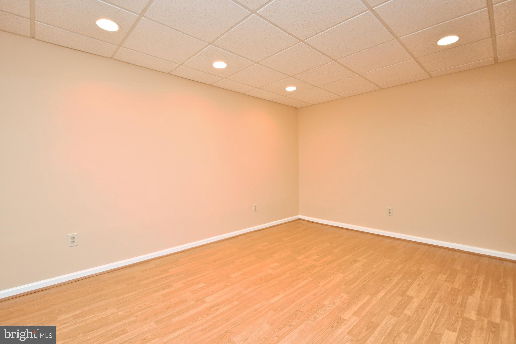 SALFORD GREENE - Residential Lease