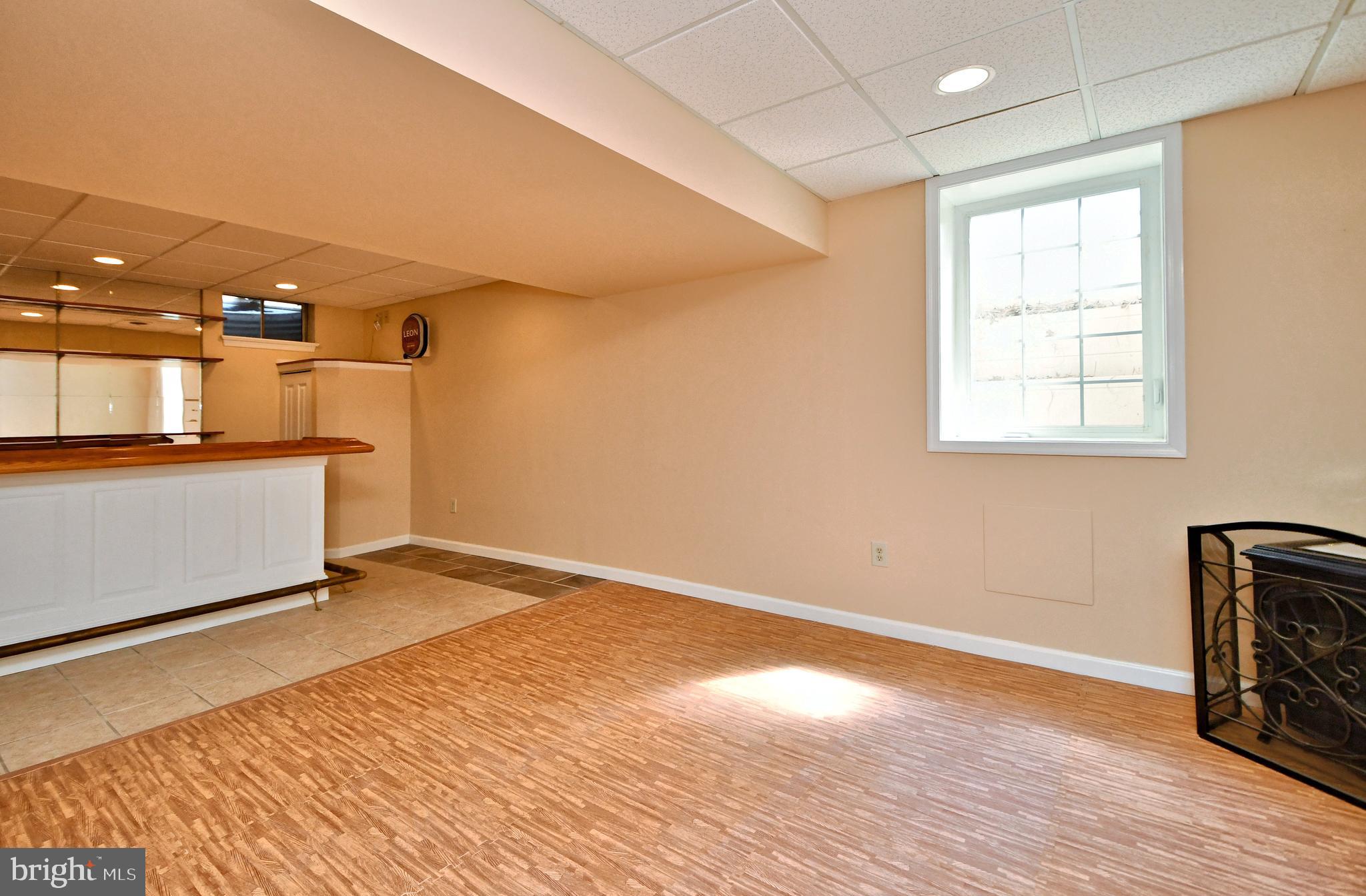 SALFORD GREENE - Residential Lease