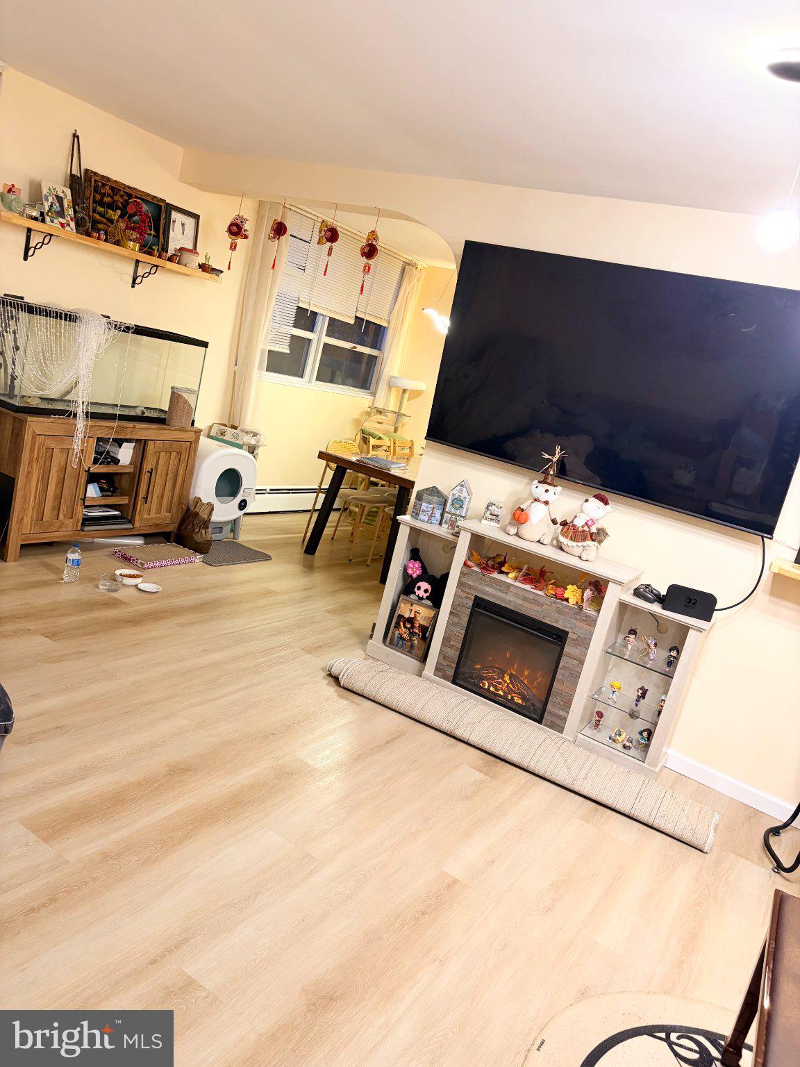 BRYN MAWR - Residential