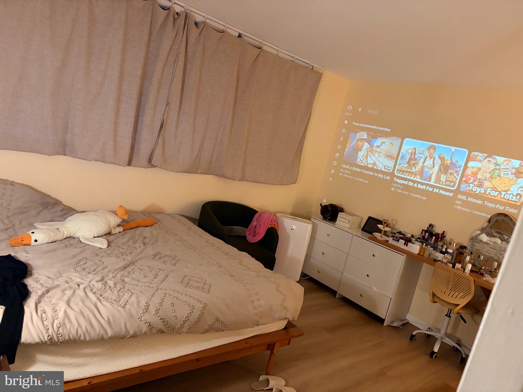 BRYN MAWR - Residential