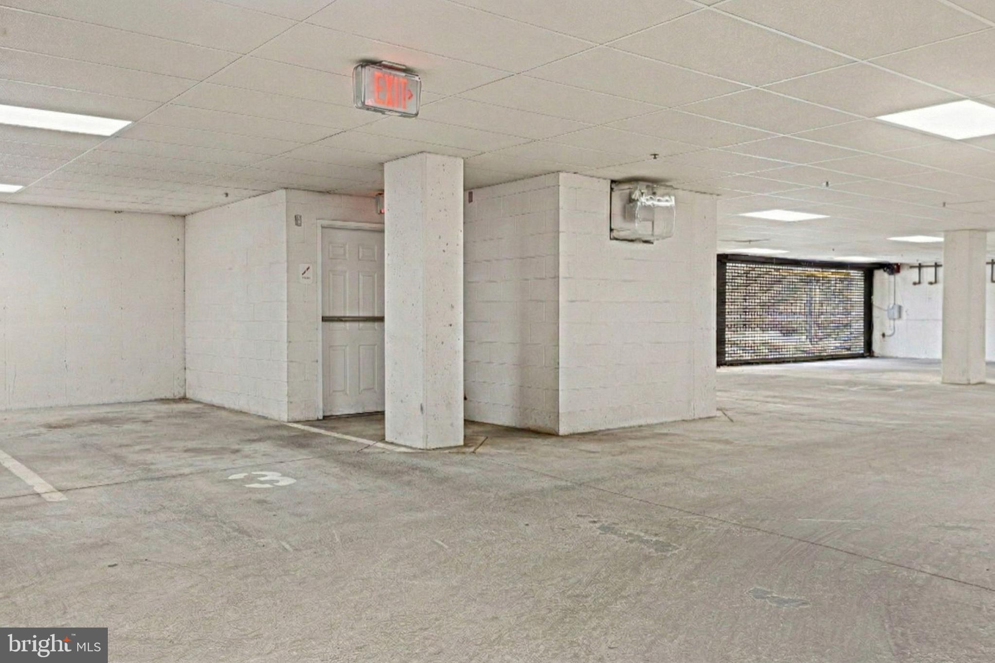 FORTNIGHTLY SQUARE - Residential