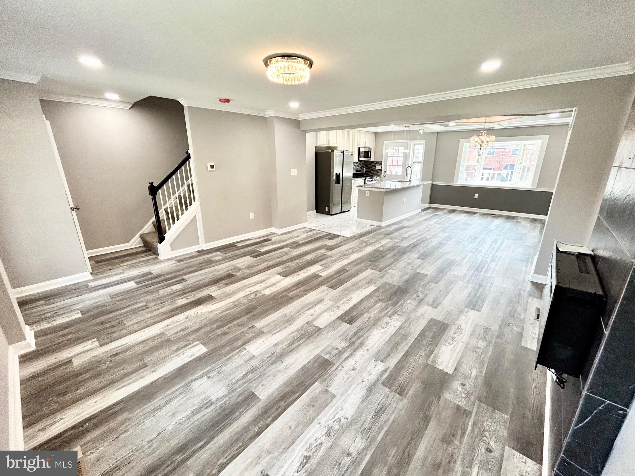 PERRING LOCH - Residential