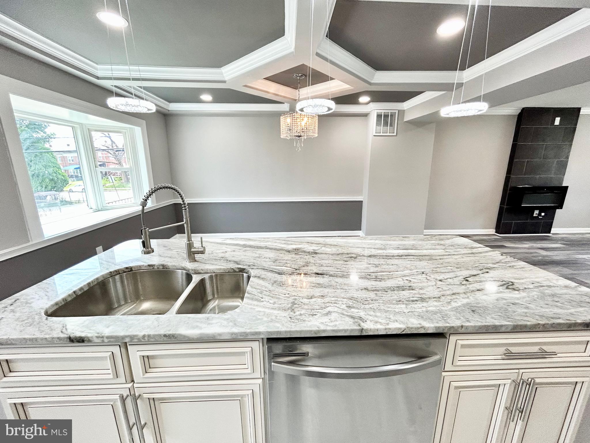 PERRING LOCH - Residential