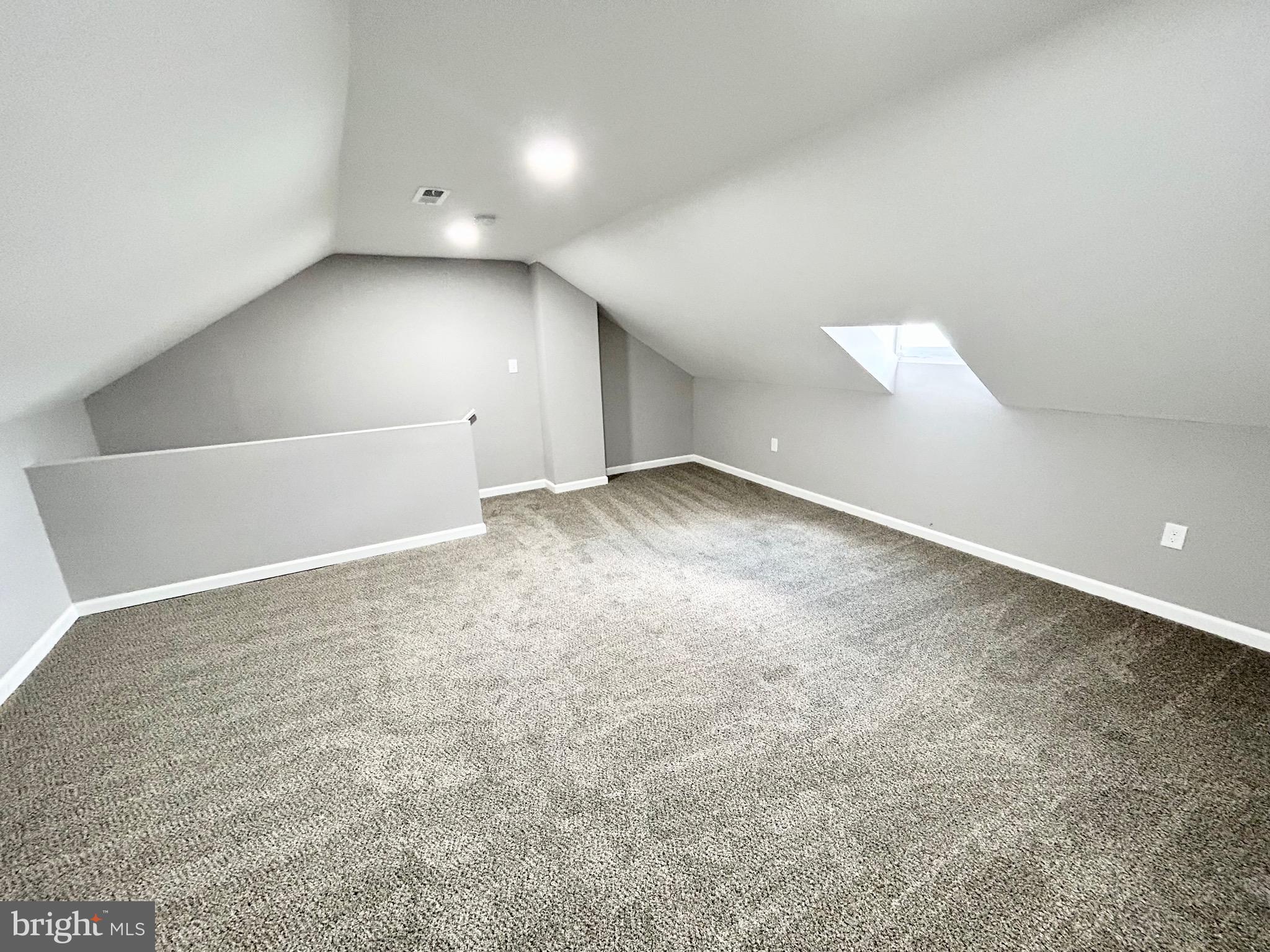 PERRING LOCH - Residential