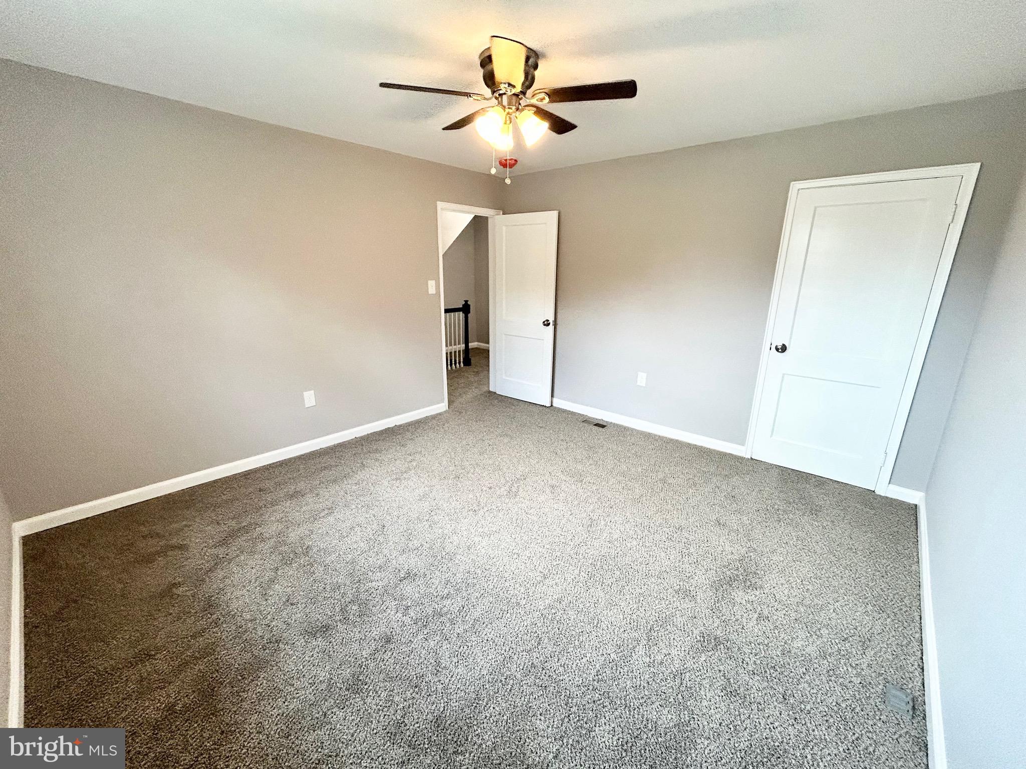 PERRING LOCH - Residential