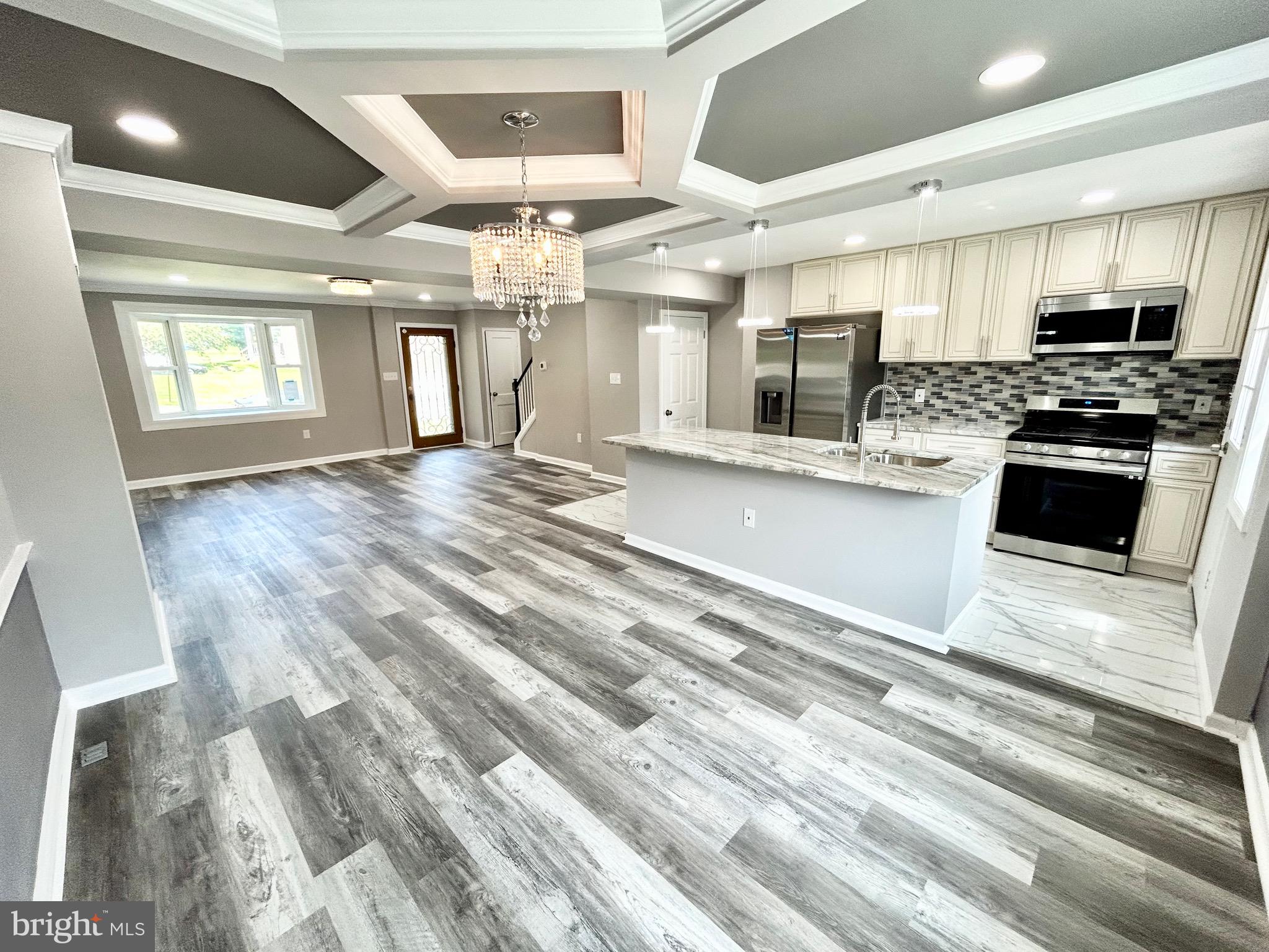 PERRING LOCH - Residential