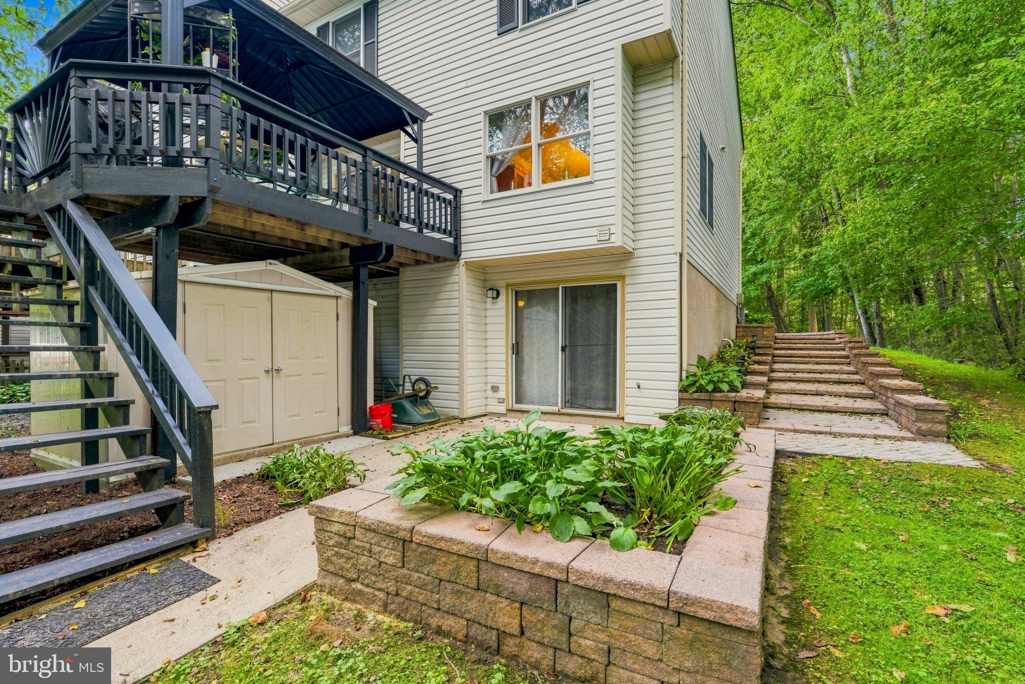 631 KILDONAN COURT