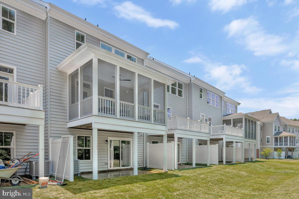 13730 CAPTAINS COURT A2