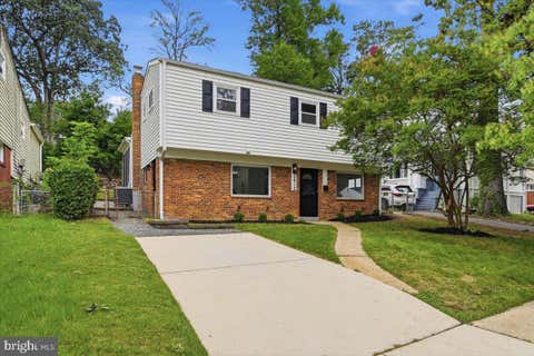 Photo of 2412 Valley Way, LANDOVER, MD 20785 (MLS # MDPG2210352)