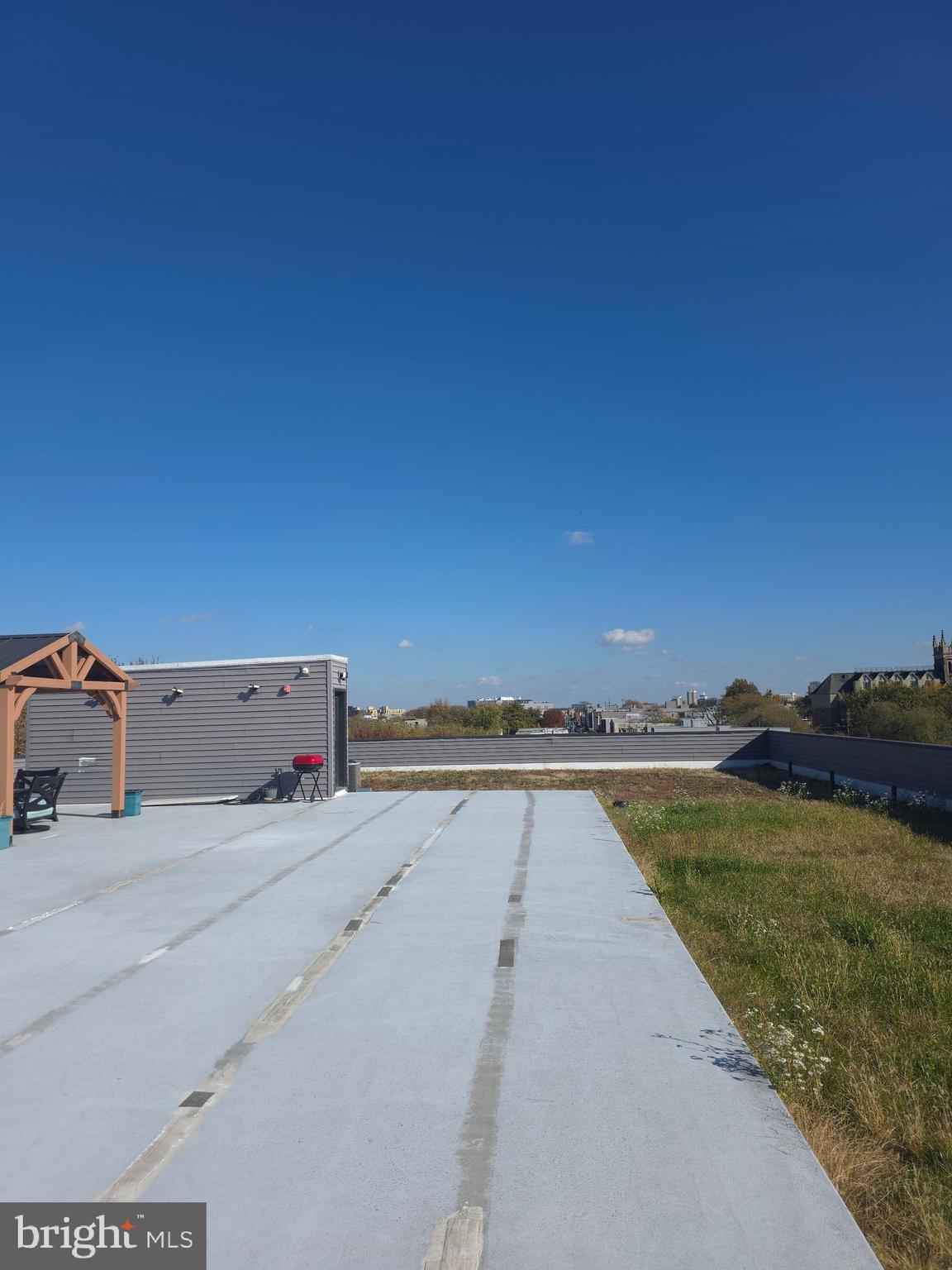 MANTUA - Residential Lease