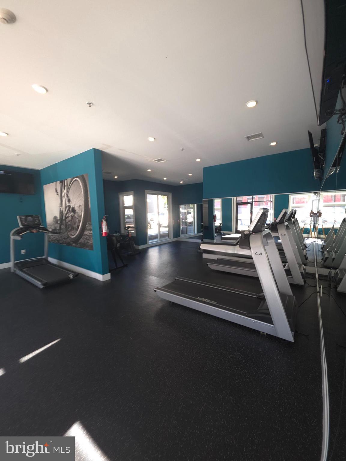 MANTUA - Residential Lease