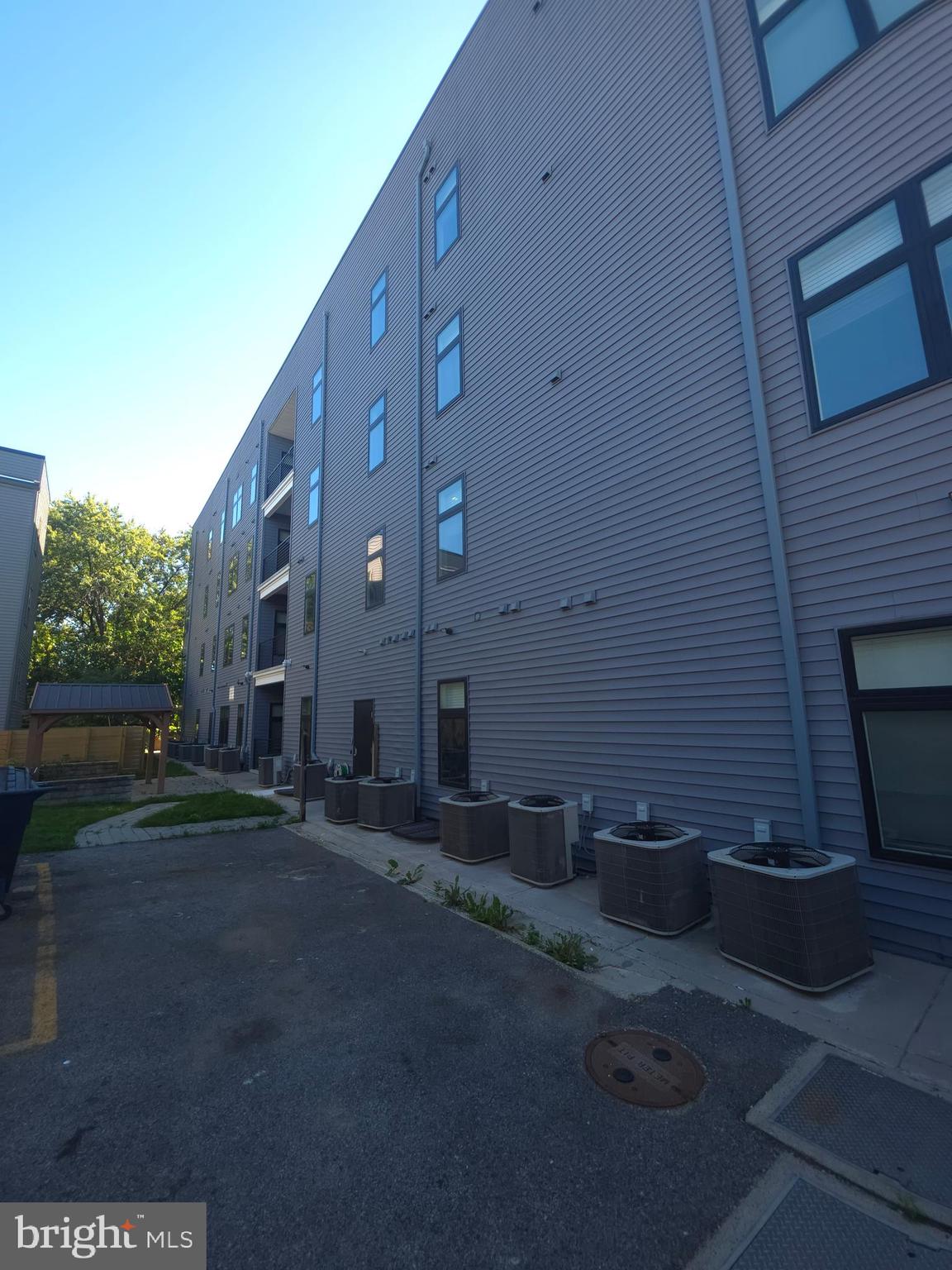 MANTUA - Residential Lease