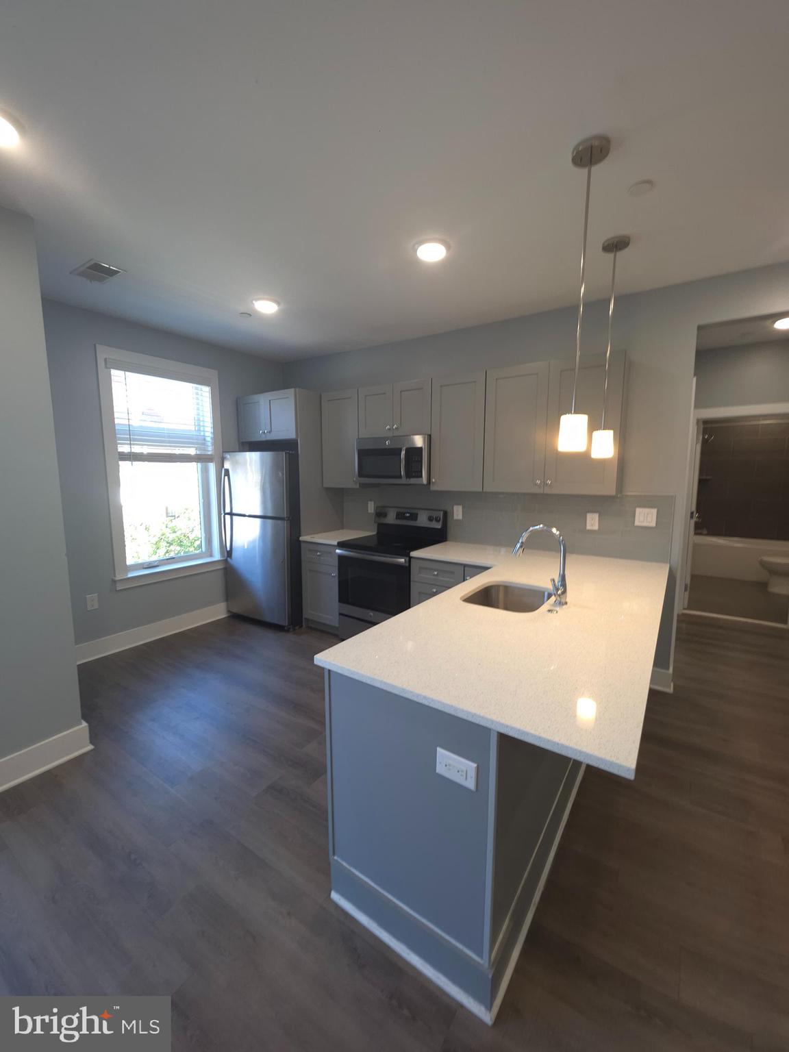 MANTUA - Residential Lease