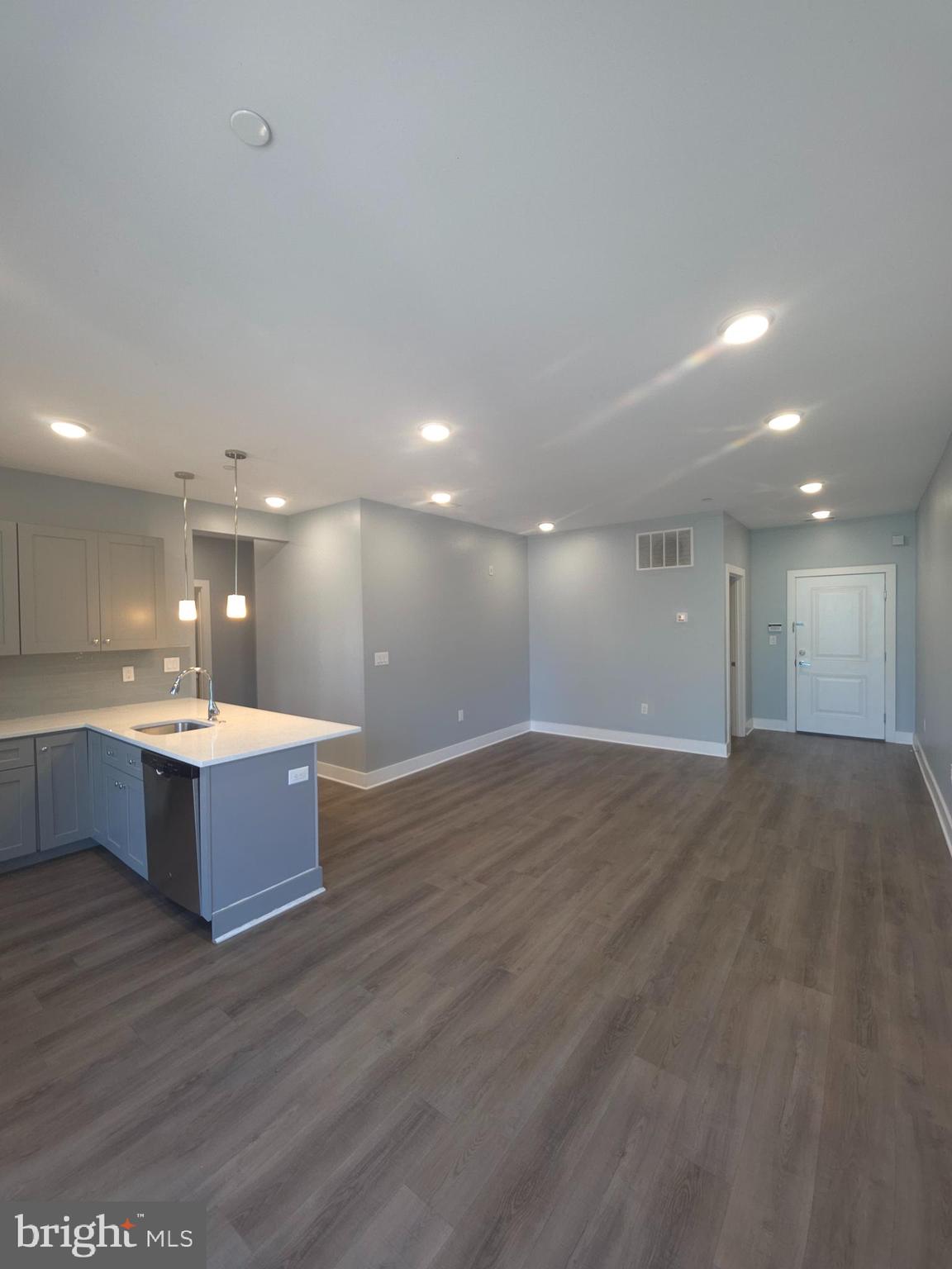 MANTUA - Residential Lease