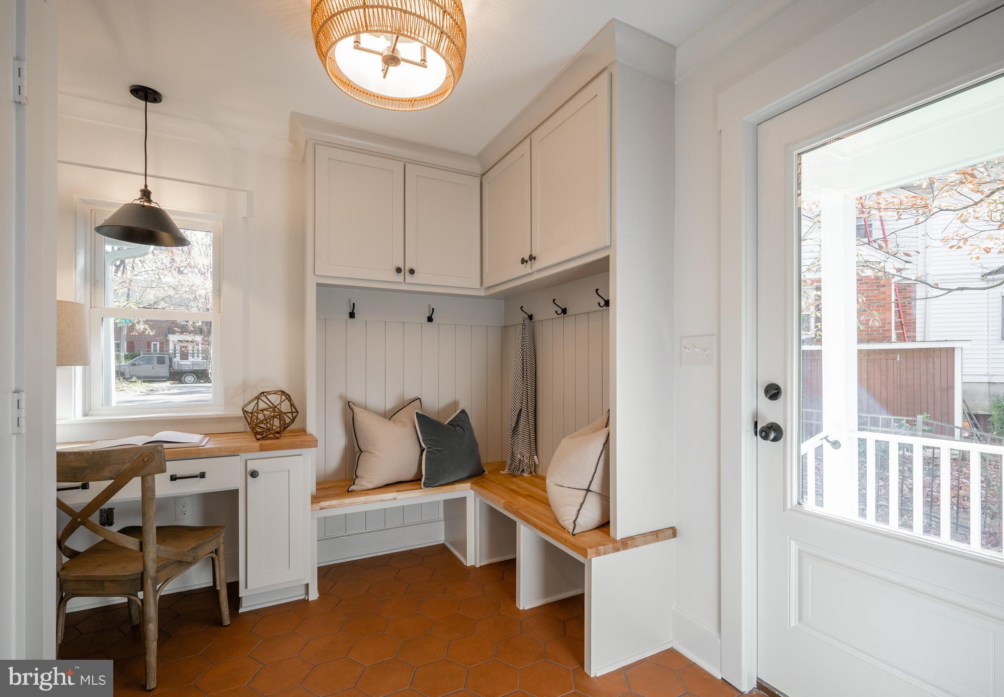 BEVERLY HILLS - Residential