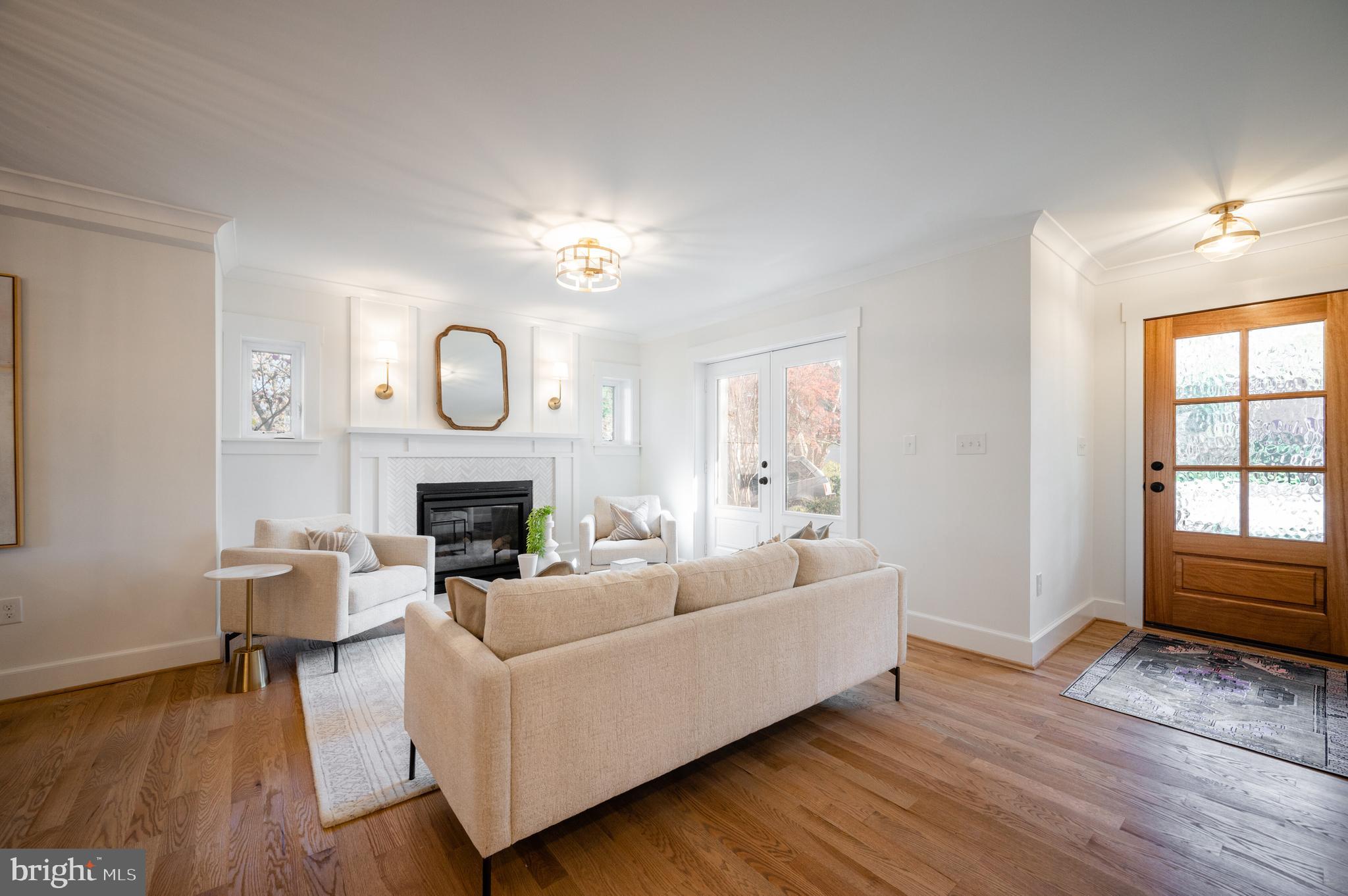 BEVERLY HILLS - Residential