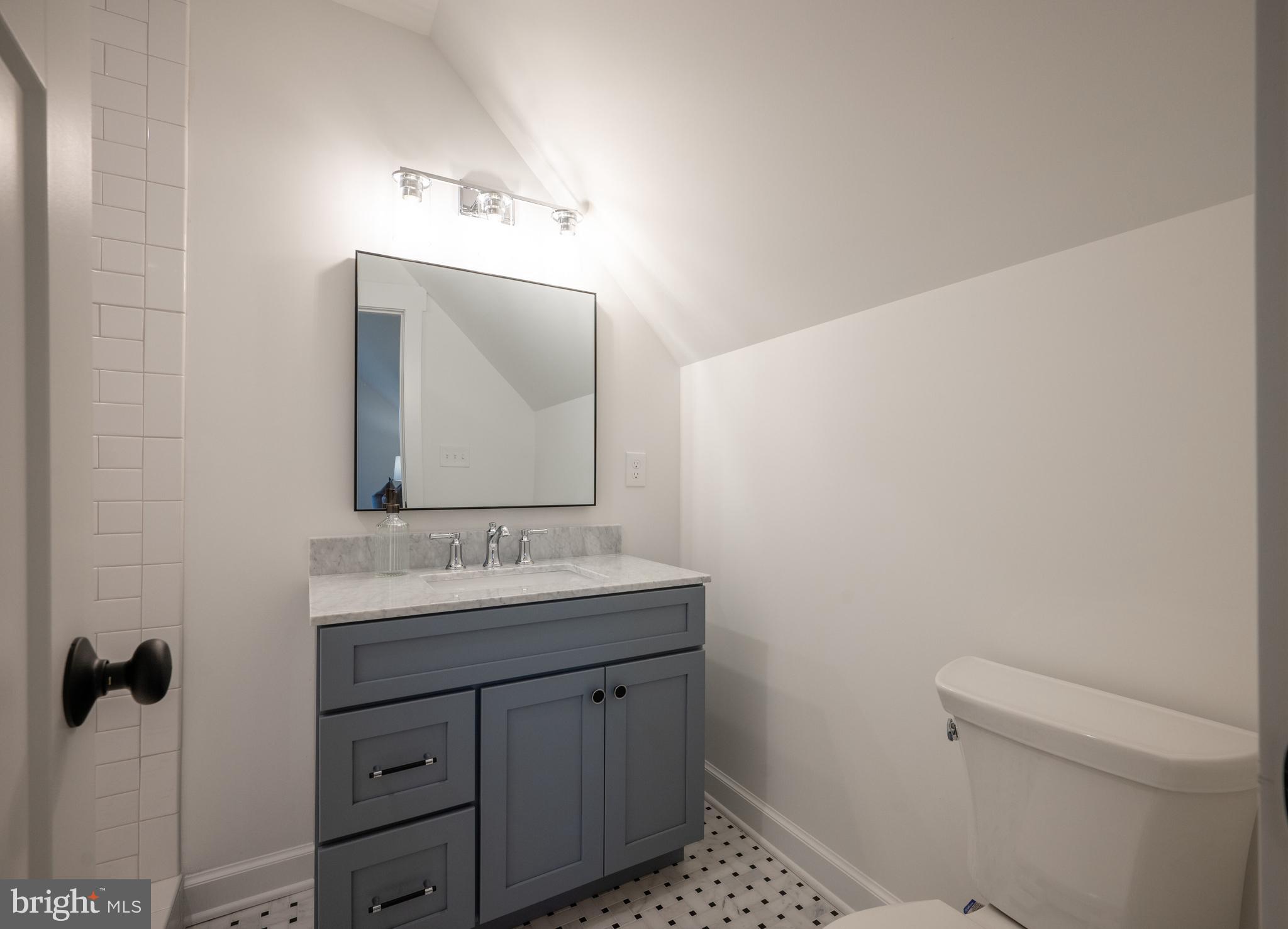 BEVERLY HILLS - Residential