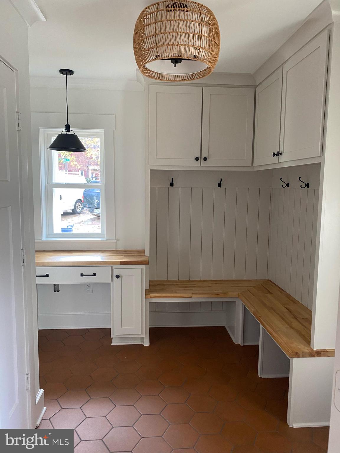 BEVERLY HILLS - Residential