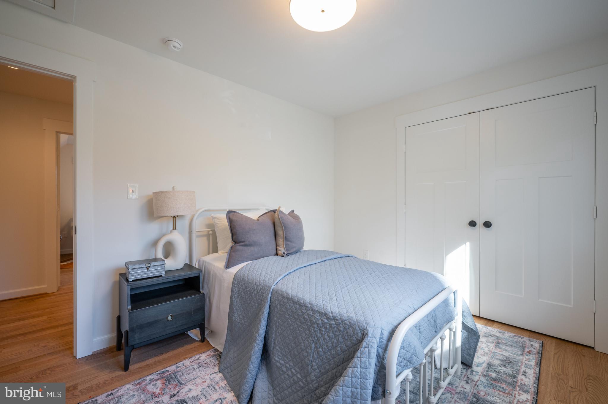 BEVERLY HILLS - Residential