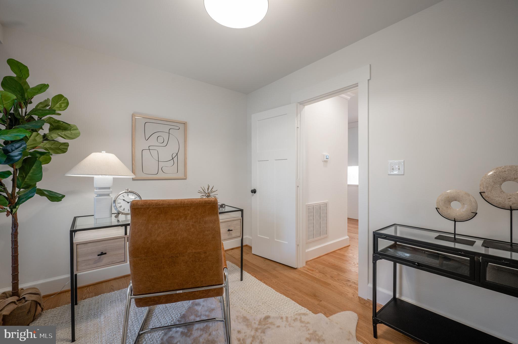 BEVERLY HILLS - Residential