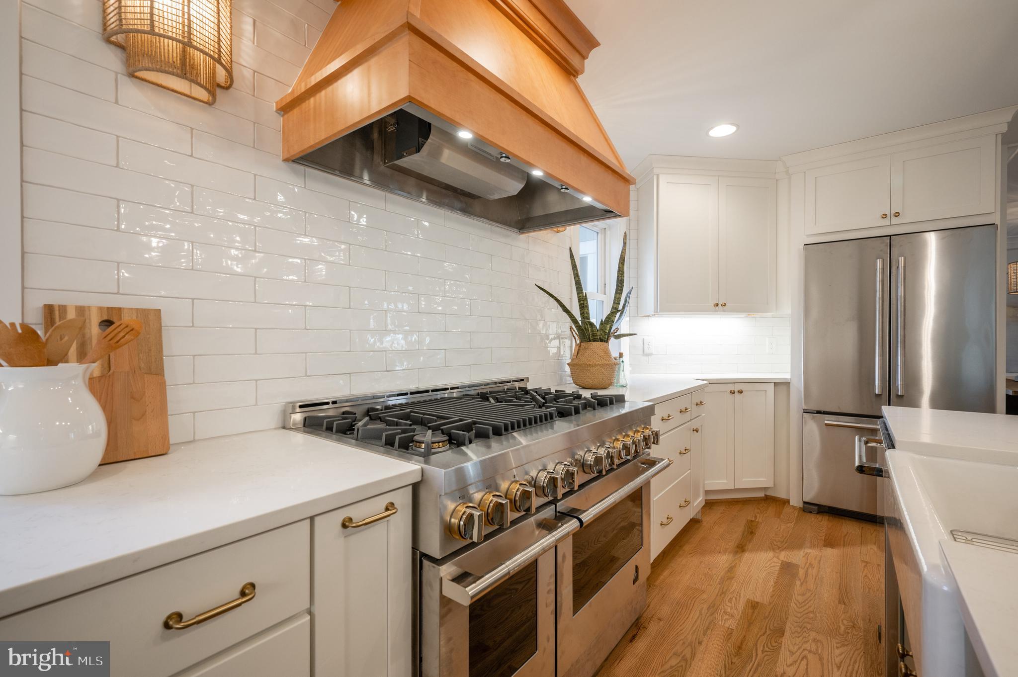 BEVERLY HILLS - Residential