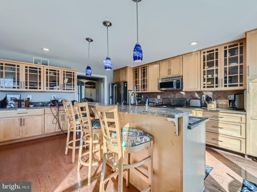 FRIENDSHIP MANOR - Residential