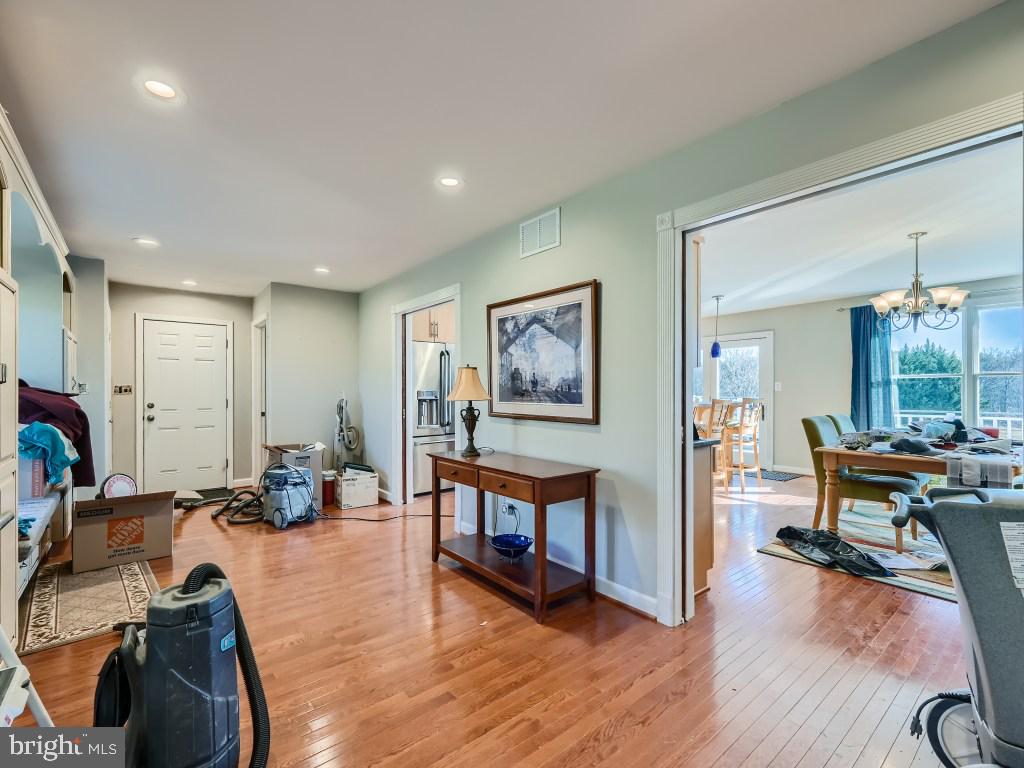 FRIENDSHIP MANOR - Residential